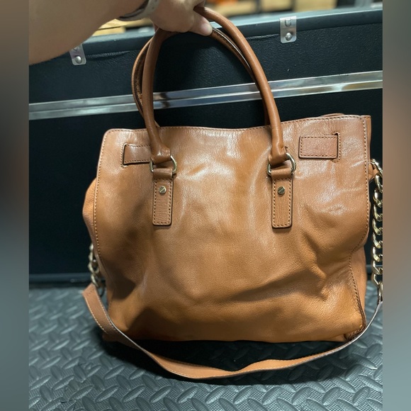 Michael Kors Purse - Picture 10 of 10